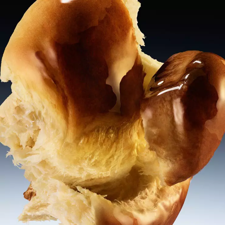 Abstract ingredient visual highlighting the Brioche accord ingredient of Wonder Bouquet