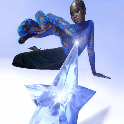 Enter the Mugler circle