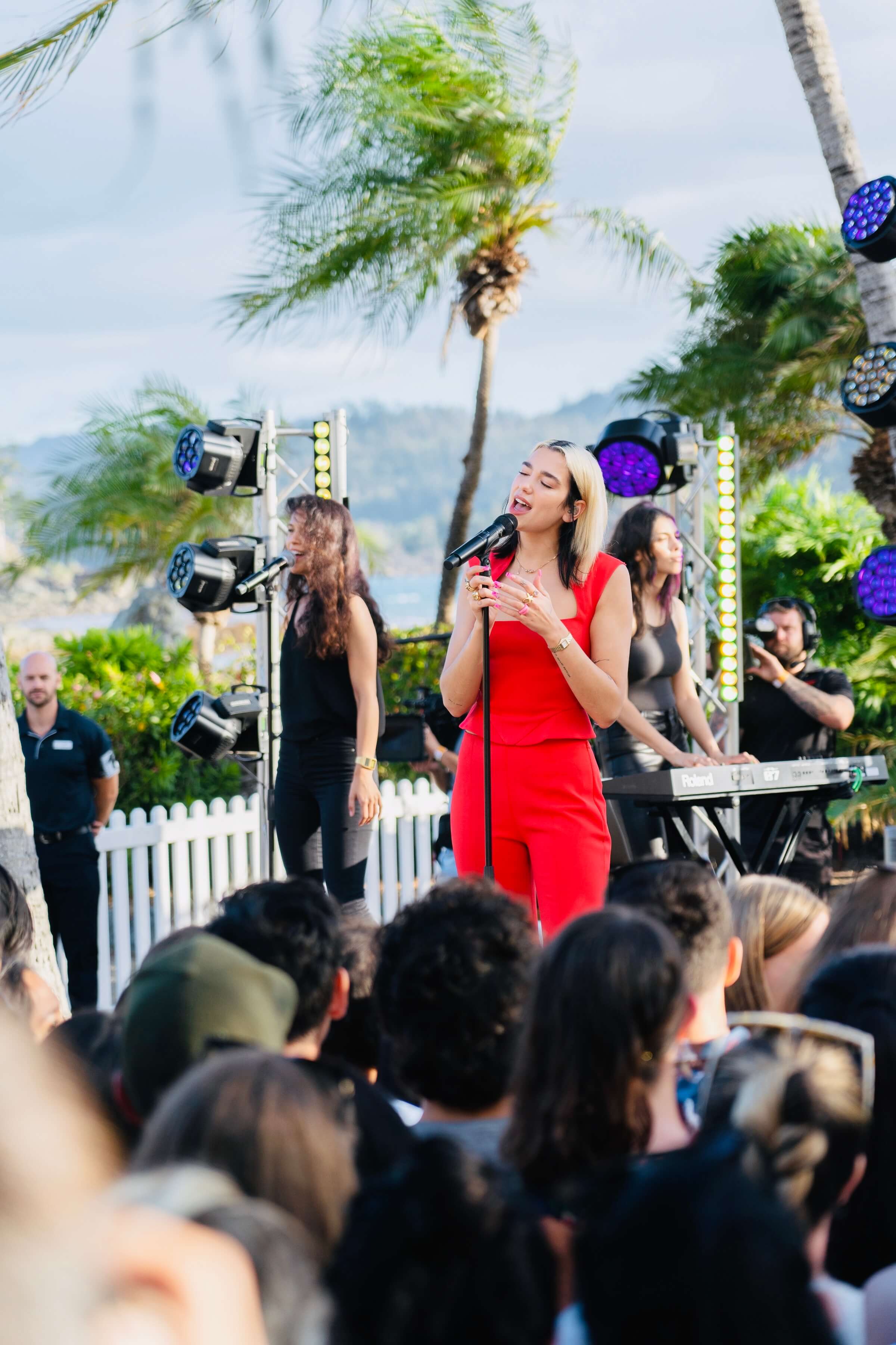 Dua Lipa Wears Mugler