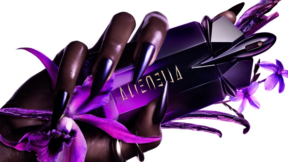 alien extraintense: the supra-sensual perfume